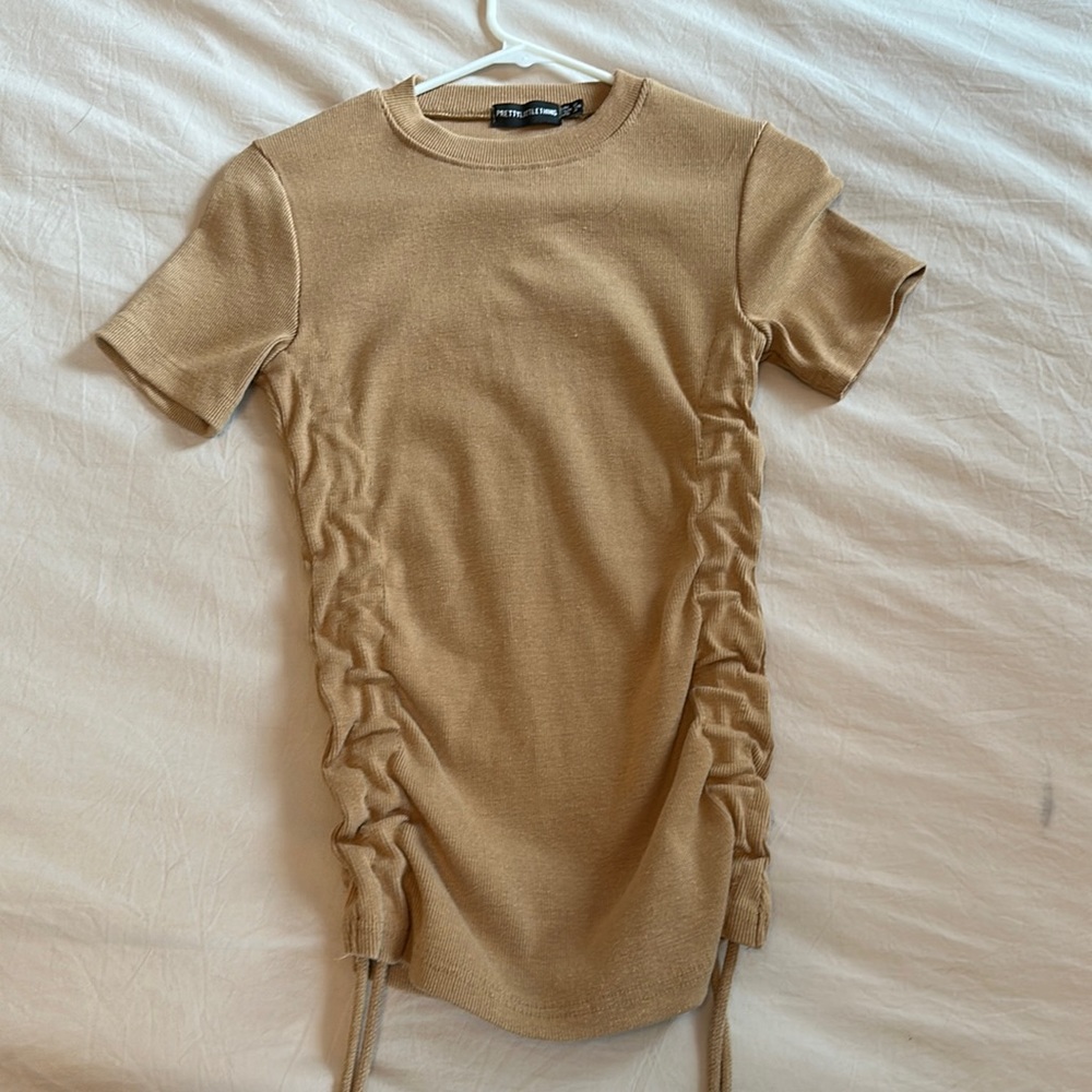 Pretty Little Thing, Camel Top, Size 4, Never Worn